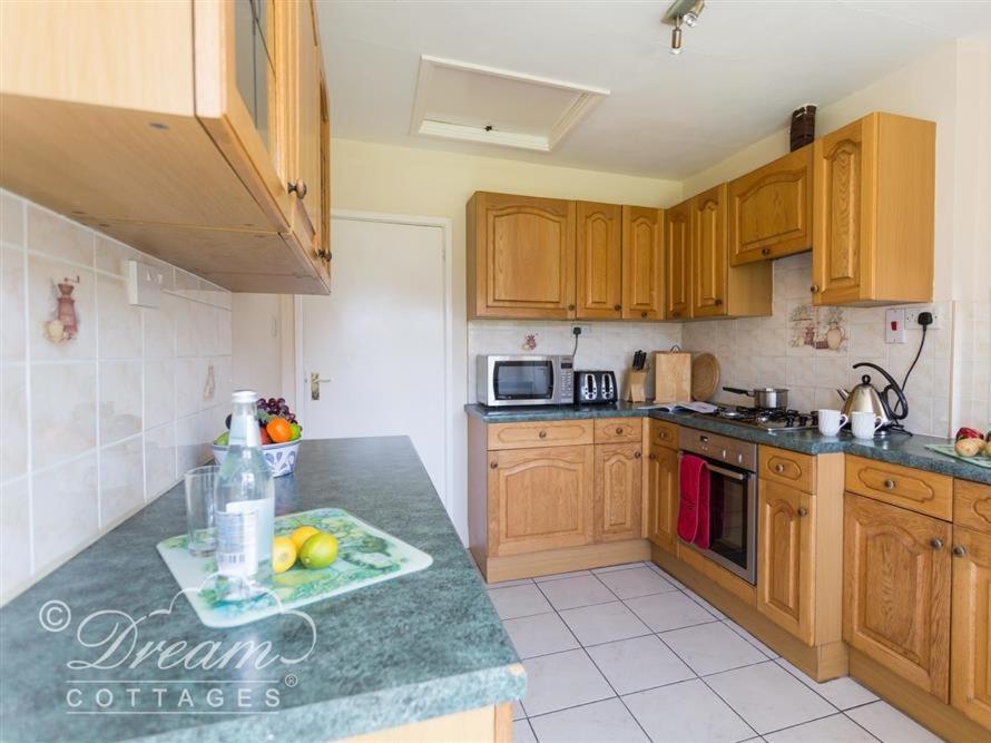 Hillview Bungalow Burton Bradstock Ngoại thất bức ảnh